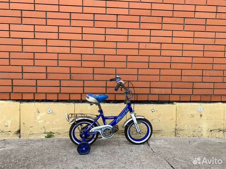 Велосипед детский 4 колесный