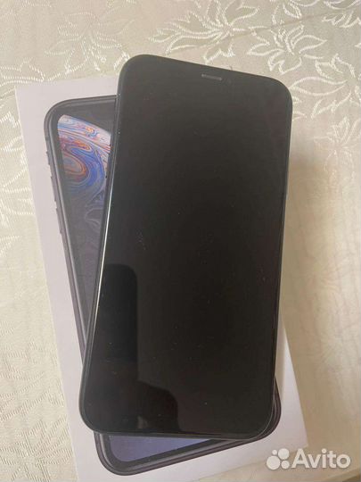 Телефон iPhone xr