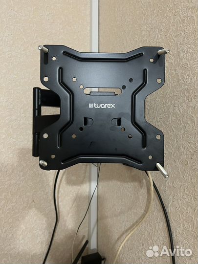 Кронштейн для телевизора на стену