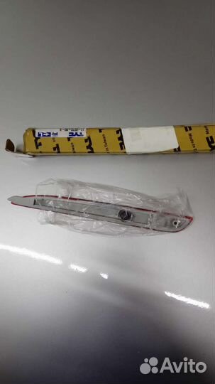 Катафот заднего бампера Мазда 3 BL седан