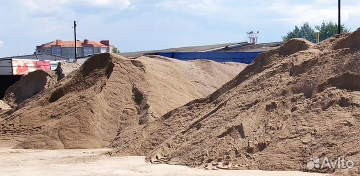 Мытый песок строительный в Калининграде