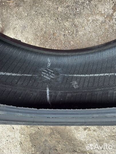 Pirelli P Zero 275/40 R20