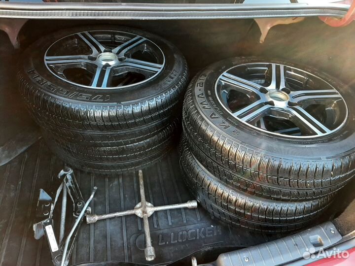 LADA Granta 1.6 AT, 2013, 98 243 км