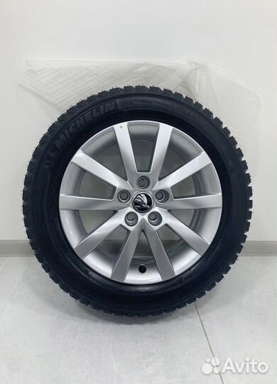 R15 Michelin X-Ice North XIN2 185/60, PCD 5x100 DIA 57.1