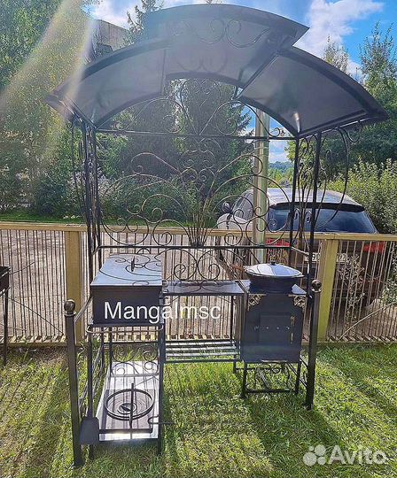 Кованные мангалы с крышей