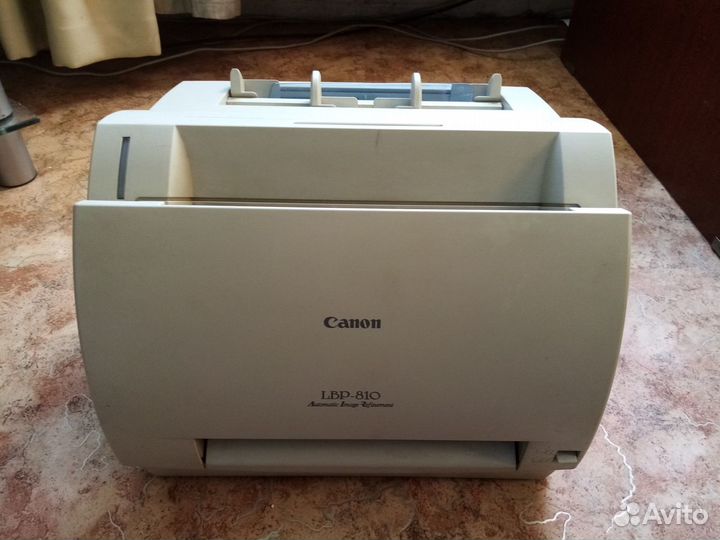 Продам принтер Canon LBP-810
