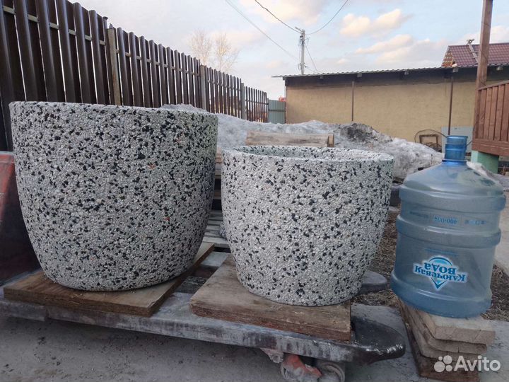 Горшок цветочный