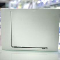 MacBook Air 13" M3 8GB 256GB