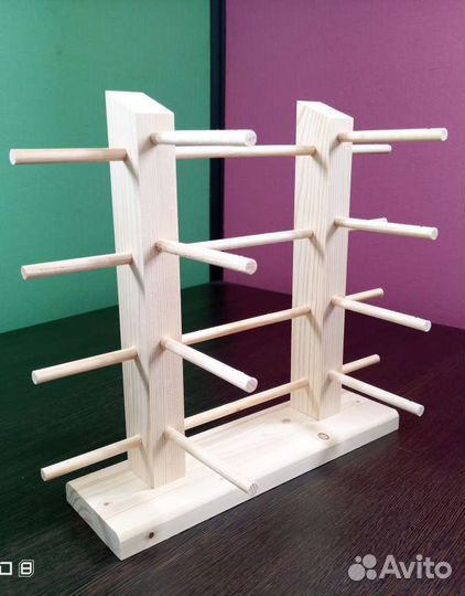 Подставки для очков из дерева