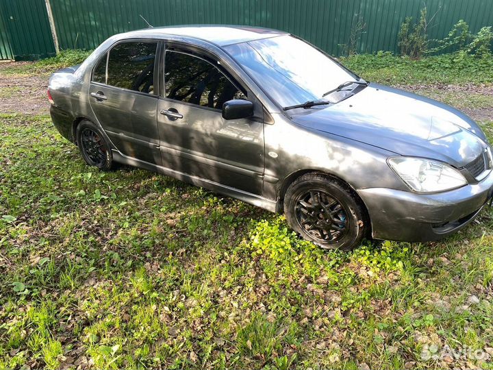 Mitsubishi Lancer 1.6 AT, 2005, 280 000 км