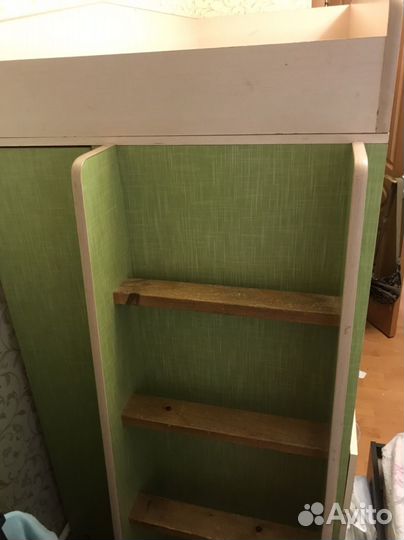 Кровать чердак со столом бу