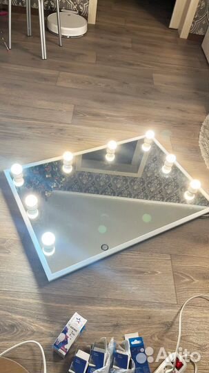 Гримерное зеркало