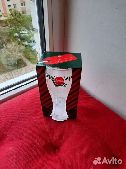 Стакан Coca-Cola