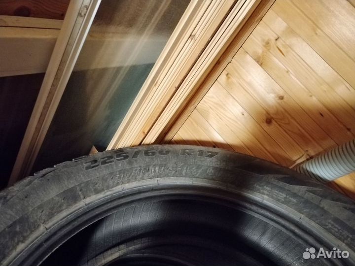 Pirelli Formula Ice 225/60 R17