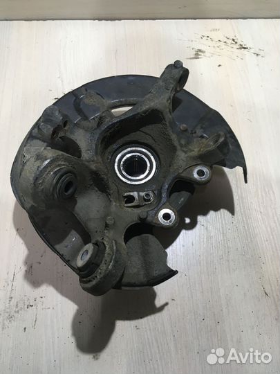 Кулак поворотный задний левый BMW 3 Е90