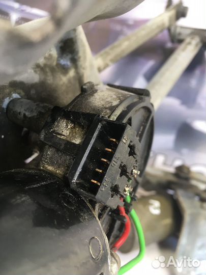 Трапеция дворников Volkswagen Golf 3