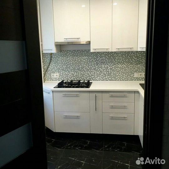 Кухонный гарнитур угловой. Кухня прямая