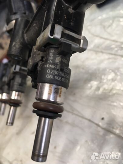 06L906031A топливные форсунки VAG бу