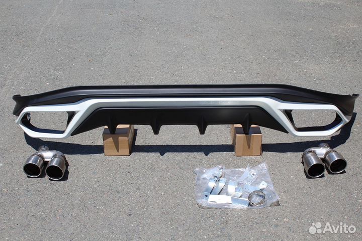 Lexus RX 2015+ Диффузор заднего бампера TRD L1OW8