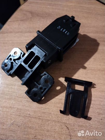 Шарнир петля - кронштейн Canon