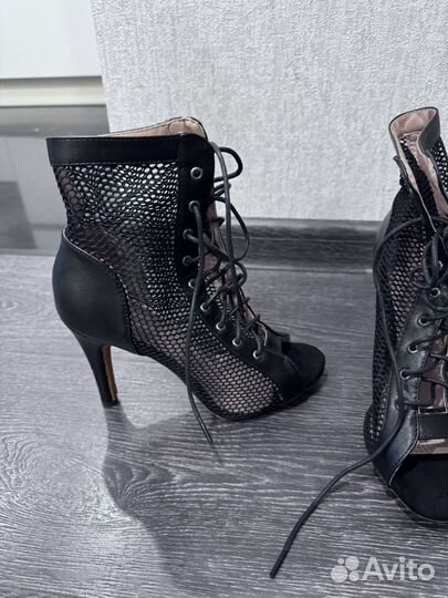 Туфли женские для танцев