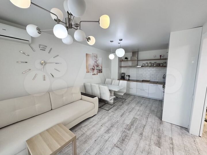 4-к. квартира, 130,1 м², 14/16 эт.