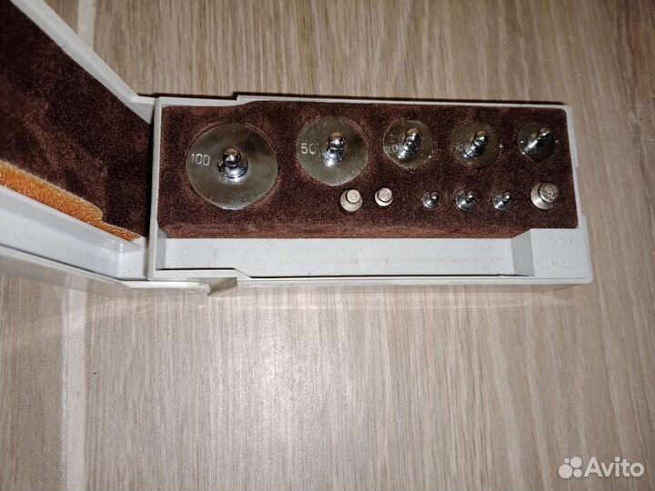 Небольшой Набор гирь Г-2-210