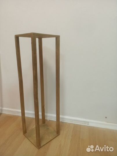 Стойка для цветов