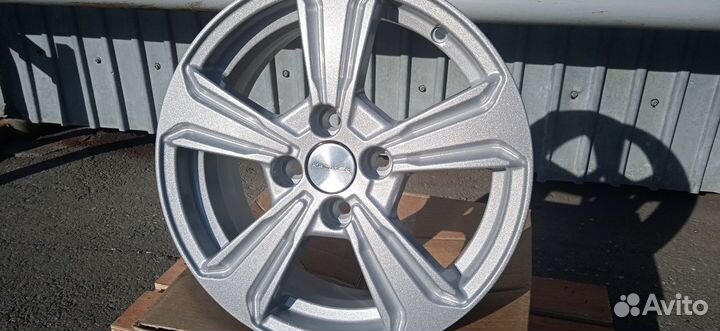 Диски Khomen KHW1502 15x6,0 4x100 (368474)