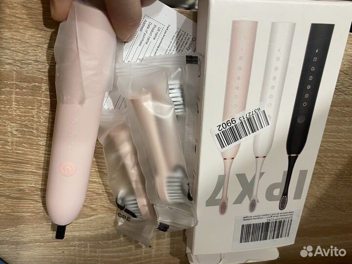 Ультразвуковая зубная щетка