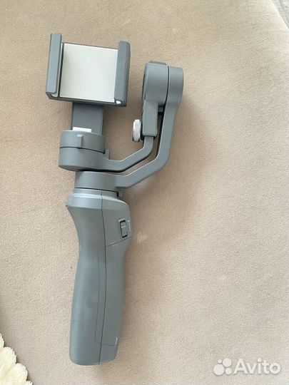 Ручной стабилизатор DJI osmo mobile 2