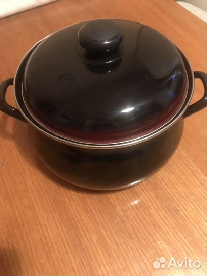 Кастрюля эмалированная