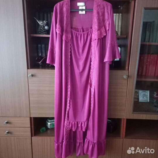 Пеньюар женский, ночные рубашки