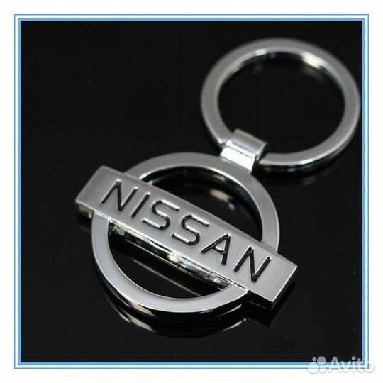 Брелки с логотипами автомобилей разных марок