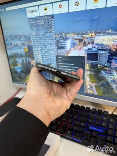 iPhone 8 Plus, 64 ГБ