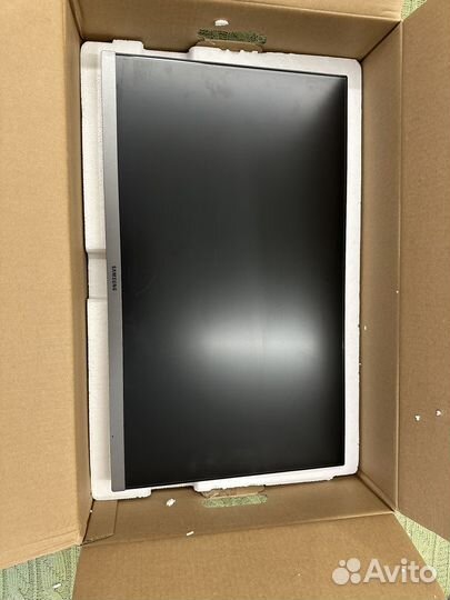 Монитор Samsung SR 35