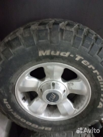 Michelin 4X4 A/T 265/75 R16