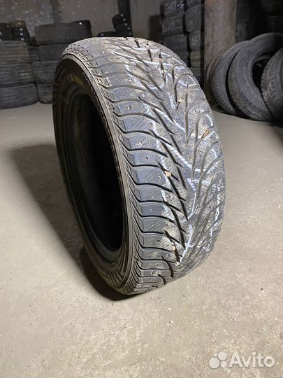 Yokohama Ice Guard Stud IG55 205/55 R16