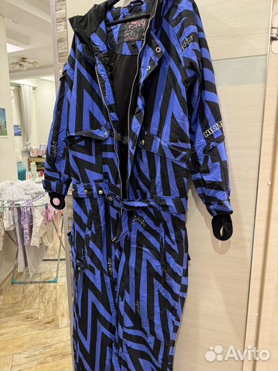 Сноубордический костюм женский 44, s
