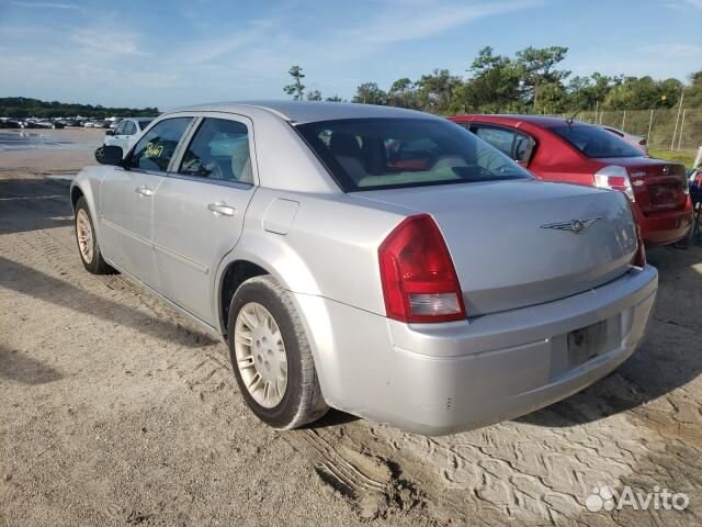 Замок двери передней правой для Chrysler 300C 1