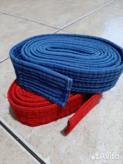 Самбовка и брюки для занятий единоборствами