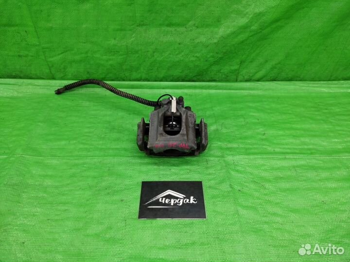 Суппорт зад левый 2.5 TDI Volkswagen Touareg 02-10