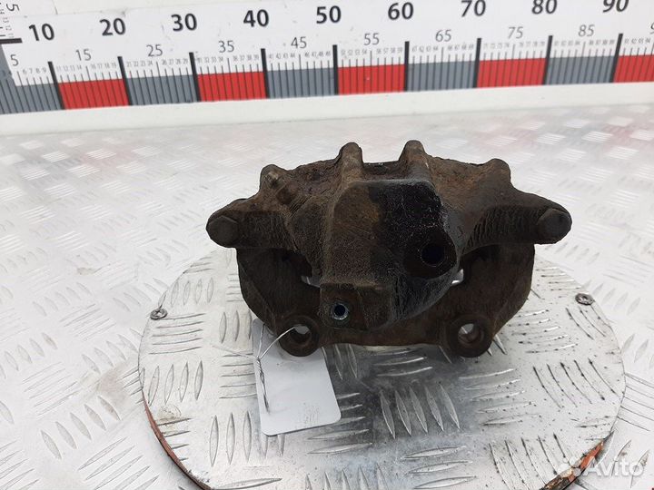 Суппорт передний правый для Audi A4 B5 8E0615124A