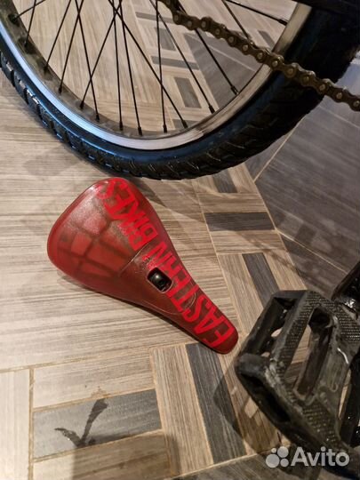 Трюковой велосипед BMX