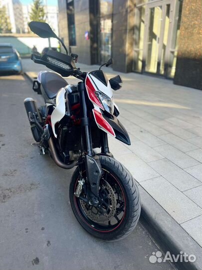 Продам ducati hypermotard 820 SP без пробега по РФ
