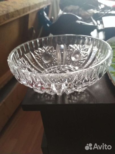 Хрустальная ваза