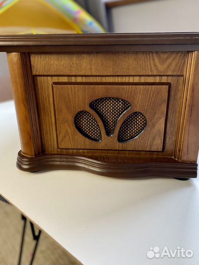 Радиола/Музыкальный центр с пластинками