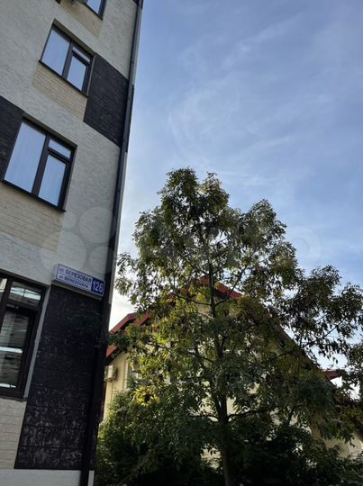 1-к. квартира, 37 м², 1/6 эт.