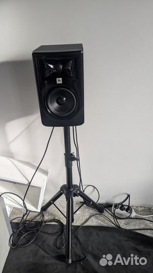 Студийные мониторы jbl 305p mkii