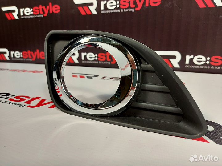 Оправы туманок Camry 40 09-11г с Хром окантовкой